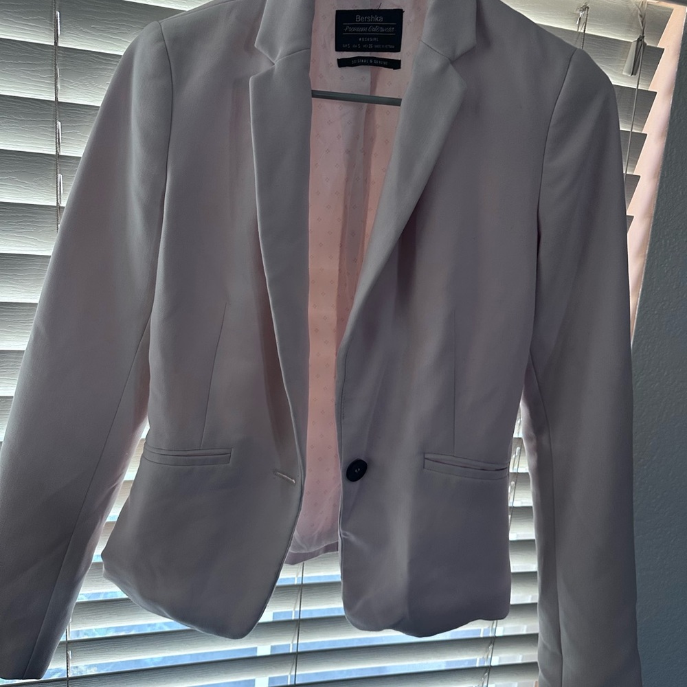 Bershka Women's Blazer in Light Pink